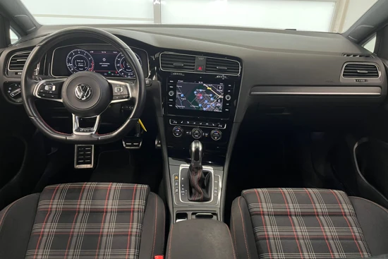 Volkswagen Golf 2.0 TSI GTI Performance | dealer OH | Adaptieve cruise |