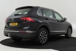 Volkswagen Tiguan 1.4 TSI 245pk eHybrid DSG/AUT Business | Fabrieksgarantie 2027 | Trekhaak | Adaptief cruise control | Navigatie | LED koplampen