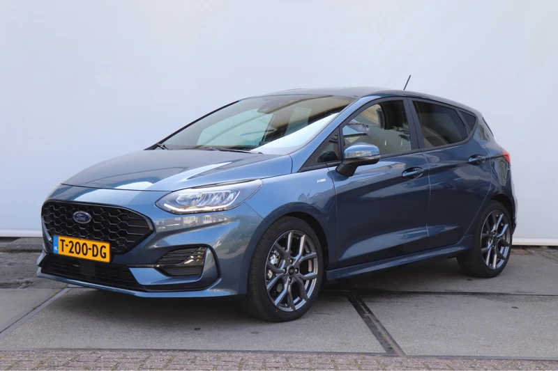 Ford Fiesta 1.0 EcoBoost Hybrid ST-Line | WINTER PACK | LED | PRIVACY GLASS | 17" LICHTMETAAL | CLIMATE CONTROL | PARKEERSENSOREN ACHTER | A