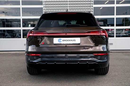 Audi Q8 e-tron 55 quattro 408 1AT S edition