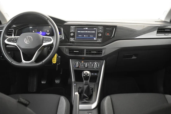 Volkswagen Polo 1.0 TSI 96pk Go | Fabrieksgarantie 2025 | Adaptief cruise control | Navigatie via app connect | Led koplampen | DAB radio | Park