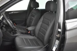 Volkswagen Tiguan 1.5 TSI ACT 150pk DSG/AUT Comfortline Business | Adaptief cruise control | Navigatie | Panorama dak | LED koplampen | Keyless |