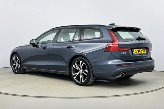 Volvo V60 T6 RECHARGE MOMENTUM | BLIS | 18 INCH | CLIMATE LINE | PDC CAMERA | CTA |