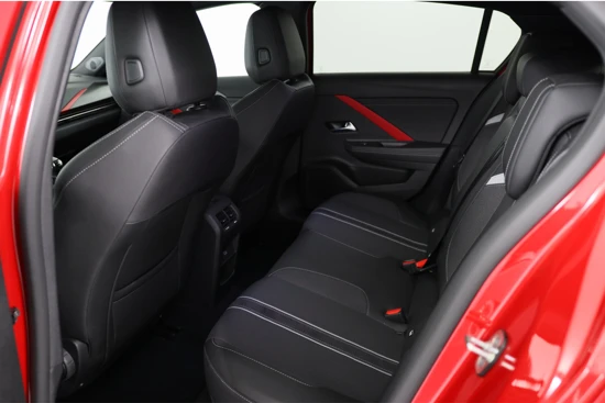 Opel Astra 1.2 Turbo 130PK GS Line | Navi | Cruise Adaptief | Camera | Stoel/Stuur verwarming |