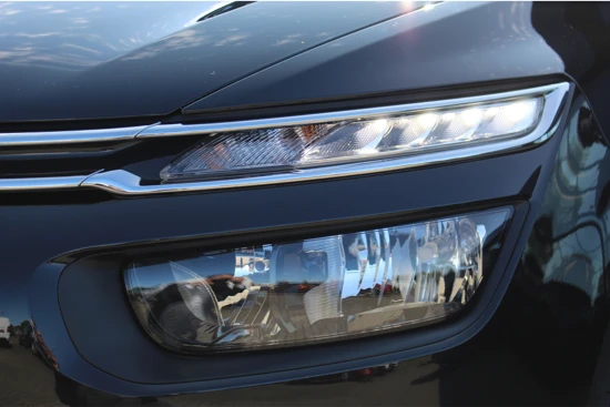 Citroën Grand C4 Spacetourer 1.2 PureTech Shine | Aut. 7-P. | PANO | Navi | Climate& Cruise C. | CAM | Halfleder | LMV | Carplay