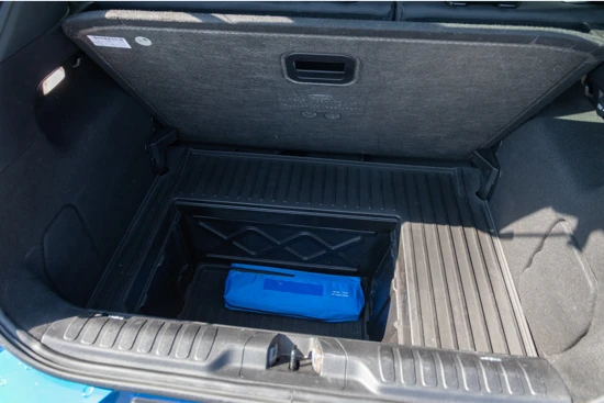 Ford Puma 1.0 EcoBoost Hybrid Titanium | Navigatie | Dealer onderhouden |
