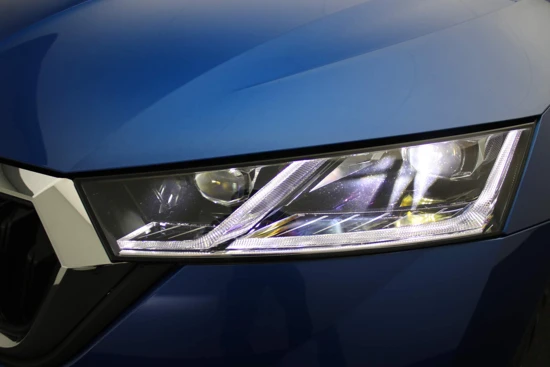 Škoda Octavia Octavia Business Edition 1.5 TSi Style 150PK | Adaptieve Cruise | Camera | 18'' Lichtmetaal | Stoelverwarming | LED | Carplay |