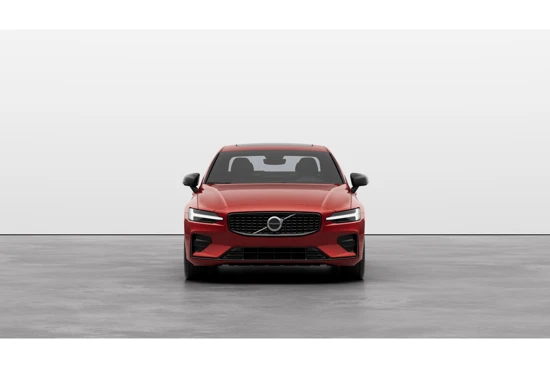 Volvo S60 B4 200PK Plus Dark | Panoramadak | HK Audio | 20'' | Sportchassis | Contourstoelen