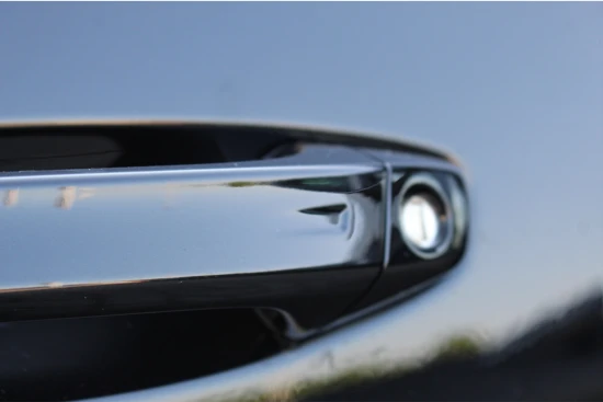 Peugeot 308 1.6 HYbrid 180PK Allure Pack Business | Stuur + Stoelverwarming | On board charger 7.4kW | AGR Stoel
