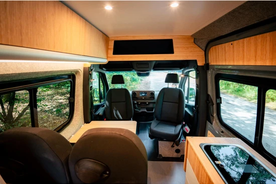 Leaf 4 4 Sprinter met Offroad Pakket