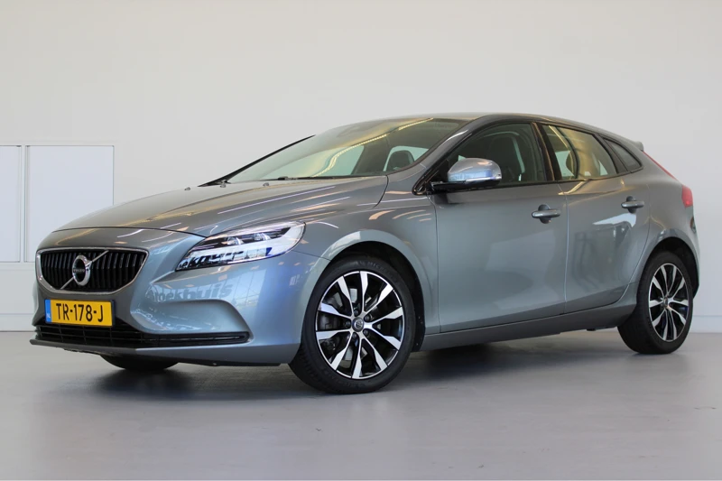 Volvo V40 D3 150PK Autom Dynamic Edition | Stoelverwarming | Navigatie | Dealer Onderhouden