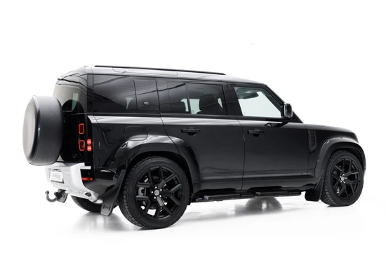 Land Rover Defender P400e 110 SE