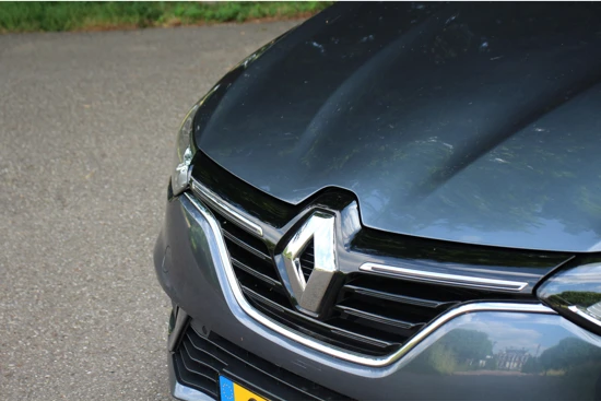 Renault Mégane Estate 1.3 TCe LIMITED | NAVI | CLIMA | CRUISE | PARK SENS V+A | LEDER/STOF | DEALER ONDERHOUDEN! | PRACHTIGE STAAT!