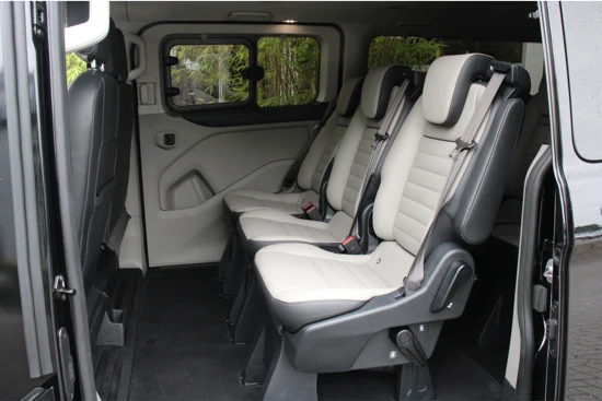 Ford Tourneo Custom 320 2.0 TDCI 185pk L2H1 Titanium MHEV 9-persoons | Airco | Cruise | Trekhaak | Camera | Xenon
