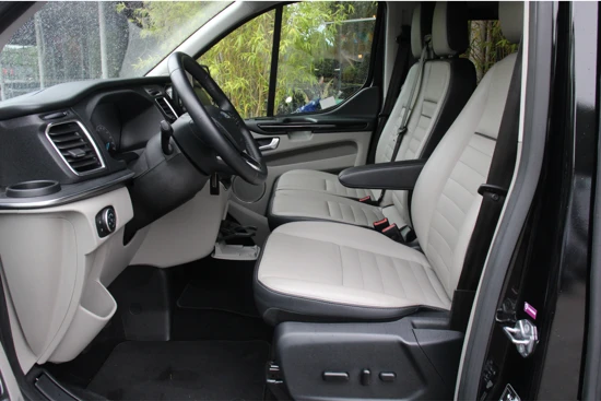 Ford Tourneo Custom 320 2.0 TDCI 185pk L2H1 Titanium MHEV 9-persoons | Airco | Cruise | Trekhaak | Camera | Xenon