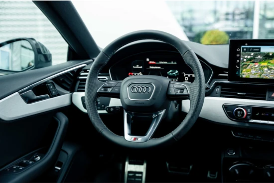 Audi A5 Sportback 35TFSI 150PK S-Tronic S edition | Adaptive Cruise Control | Achteruitrijcamera | Optiekpakket Zwart | Getint Glas | 19