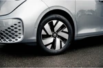 Volkswagen ID. Buzz | IQ Light | Adaptive Cruise | Camera | Elek. Achterklep | Dubbele Schuifdeur