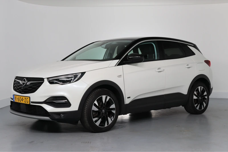 Opel Grandland X 1.6 Turbo 4x4 300PK Hybrid Business Elegance | Navigatie | Cruise | Climate | 18 inch | Full Led | Dealer onderhouden |