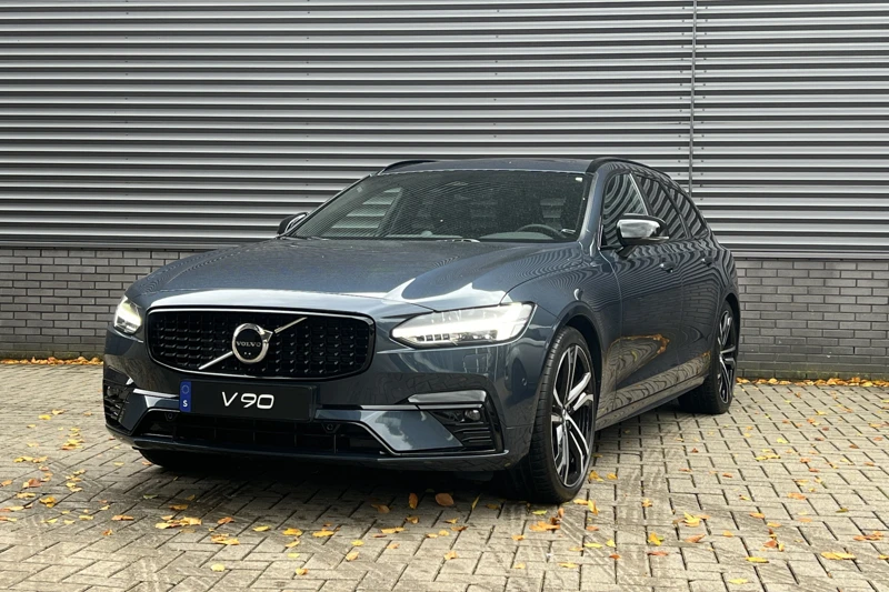 Volvo V90 B5 ULTIMATE DARK | LUCHTVERING | B&W | HEAD UP | BLIS | 360 CAMERA | TREKHAAK | GETINT GLAS |