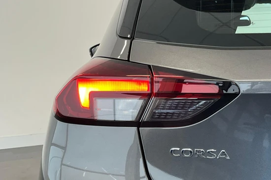 Opel Corsa 1.2 Edition | Apple carplay / Android auto | Navi | Parkeersensoren achter | Automaat |