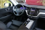 Volvo XC60 B4 197pk Automaat Inscription | Camera | Keyless | Draadloze telefoonlader | CarPlay | 19" velgen