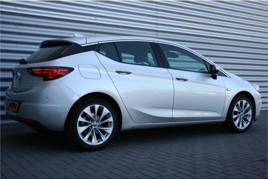 Opel Astra 1.4 TURBO 150PK INNOVATION+ AUTOMAAT / NAVI / LEDER / CLIMA / PDC / AGR / 17" LMV / CAMERA / BLUETOOTH / CRUISECONTROL / NIEUWST