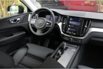 Volvo XC60 Recharge T6 AWD Ultimate Dark | Heico Sportiv | Black Pack | Harman/Kardon | Schuifdak | Pilot Assist | 22" velgen