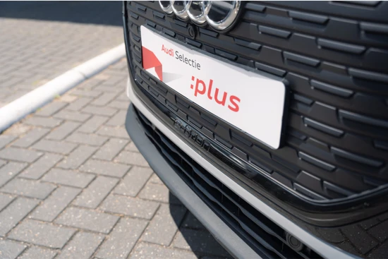 Audi Q4 e-tron 40 204PK Advanced edition | Adaptive Cruise Control | Lane Assist | Achteruitrijcamera | 19" Velgen | Optiekpakket Zwart | Matri