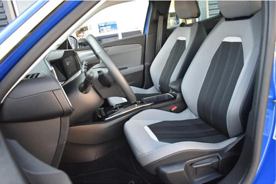 Opel Mokka 1.2 Turbo Elegance 130pk 8-traps Automaat | Navigatie by App | Achteruitrijcamera | Climate Control | Stuurverwarming | Parkeers
