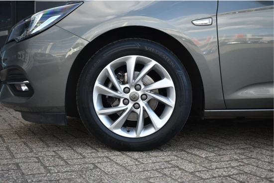 Opel Astra 1.2 Turbo Edition+ 110pk | 1e Eigenaar | Dealeronderhouden | Navigatie | Climate Control | AGR-Comfortstoelen | Achteruitrijcame