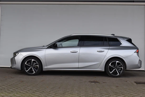 Opel Astra Sports Tourer 1.2 Business Elegance