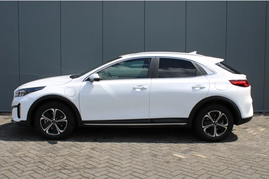 Kia Xceed 1.6 GDI PHEV 140pk Dynamic Plusline Automaat | Led | Leder | Climate | Camera | Keyless | Navigatie | Trekhaak | NL Auto | 16" L