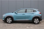 Hyundai KONA Electric 39 kWh 136pk Comfort Automaat | € 2.000,- Subsidie | Led | Climate | Camera | Keyless | Warmtepomp | 17" Lichtmetaal | Navigatie