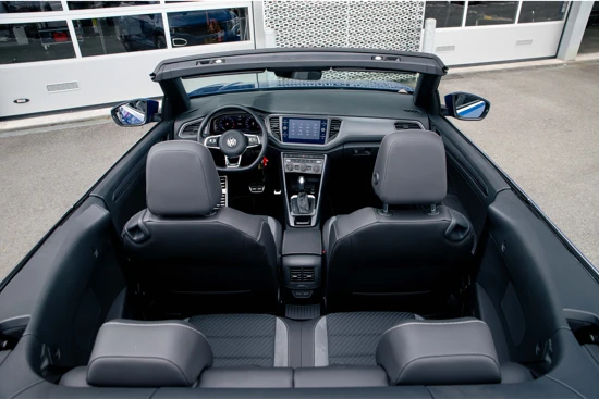 Volkswagen T-Roc Cabrio | 1.5 TSI R-Line | Stoelverwarming | Adaptive Cruise Control | PDC v+a | Digitaal Instrumenten paneel