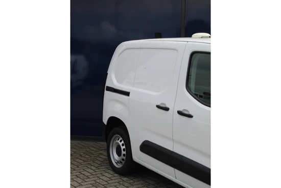 Peugeot Partner 1.5 130 pk Aut. Premium | Airco | AppleCarPlay | Cruise Control | ParkAssist | Schuifdeur Rechts