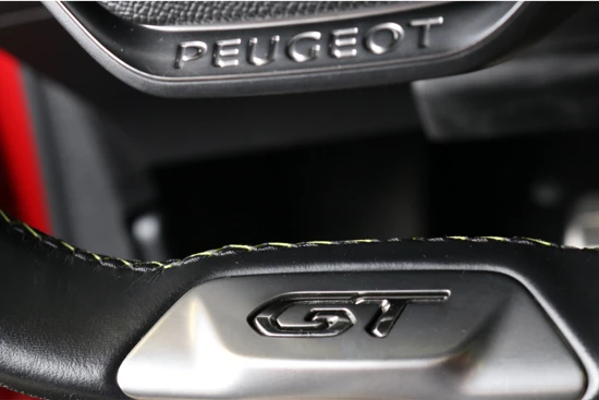 Peugeot e-208 GT Pack