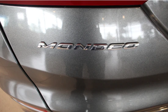 Ford Mondeo Wagon 2.0 IVCT HEV Titanium | Hybride | Navigatie | Camera | verwarmde voorruit | Apple Carplay/ Android Auto / Keyless entry /