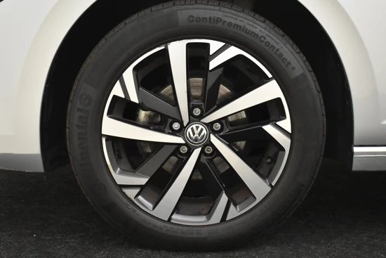 Volkswagen Polo 1.0 TSI Comfortline Executive | Navigatie | Airco | LED dagrijverlichting | Apple Carplay/Android Auto | DAB radio | LMV