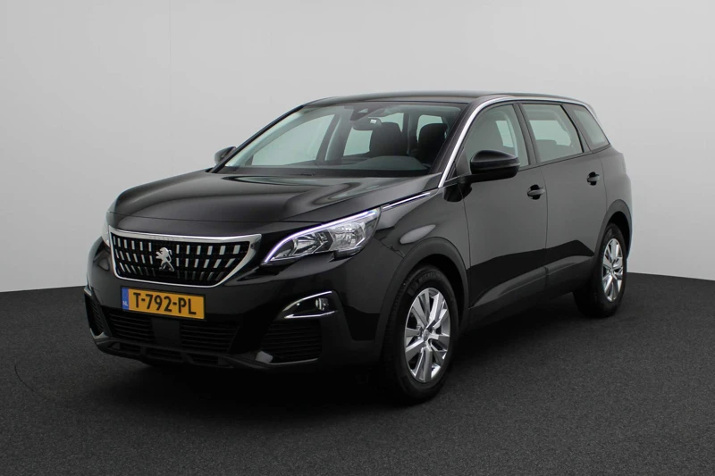 Peugeot 5008 1.2 130PK EAT8 Automaat | 17" Lmv | Stoelverwarming | LED dagrijverlichting | Climate en Cruise control | Apple car play | Andro