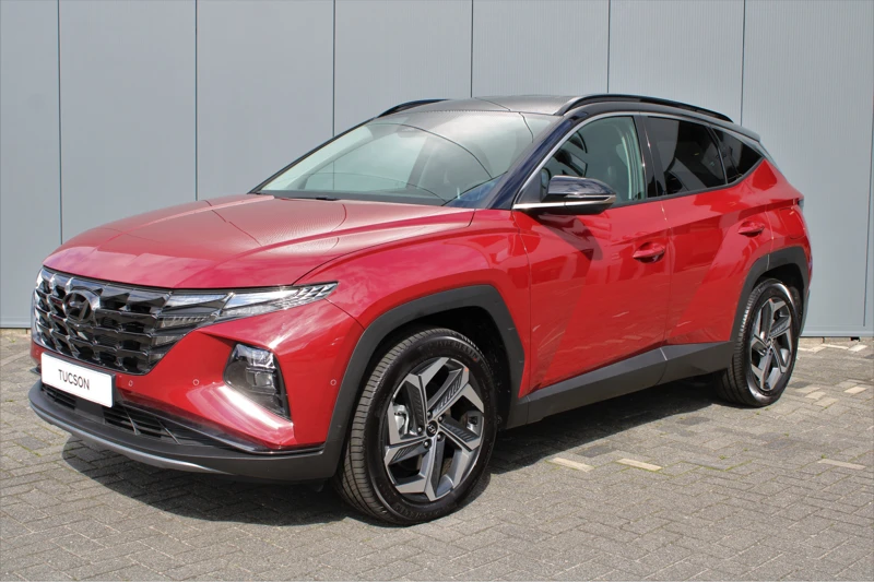 Hyundai Tucson 1.6 T-GDI PHEV 266pk Premium TT AWD | € 7.889,- Voorraad Voordeel !!