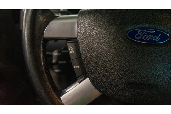 Ford Focus Wagon 1.6 100 pk Comfort | Trekhaak | Navigatie | LM velgen | Netjes onderhouden | Parkeersensoren achter |