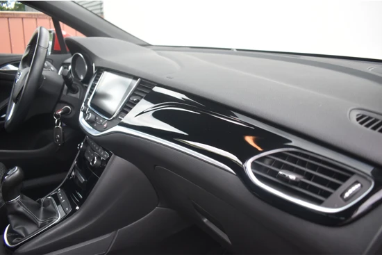 Opel Astra 1.4 150PK INNOVATION | DEALER ONDERHOUDEN! | ADAPTIVE LED | CAMERA ACHTER | 17'' LMV | CLIMA | CRUIS