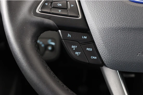 Ford C-MAX 1.0 Titanium | Dealer Onderhouden! | Navigatie | Trekhaak | Clima | Parkeersensoren V+A | Keyless | Cruise | Lichtmetalen Velgen