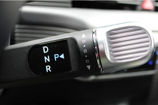 Hyundai IONIQ 5 73 kWh 306pk AWD Connect Automaat | Led | Camera | Keyless | Navigatie | 19" Lichtmetaal | Winterpakket | Adaptieve Cruisecontro