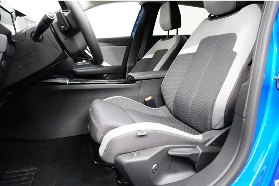 Opel Astra Sports Tourer PHEV 1.6 Turbo Plug-In Hybrid Elegance 180pk Automaat | Navi Pro | Camera | Adaptive Cruise | Stuur/Stoelverwarmin