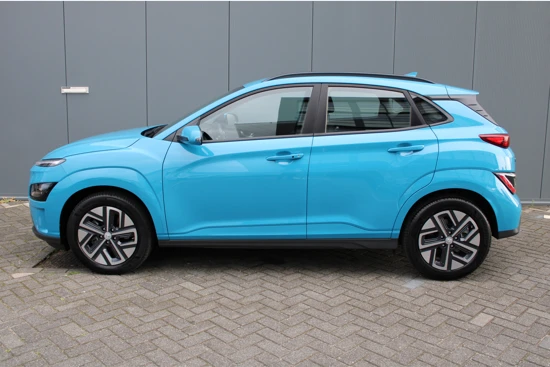 Hyundai KONA Electric 39 kWh 136pk Comfort Automaat | € 2.000,- Subsidie | Climate | Camera | Keyless | NL. Auto | Full Led | Navigatie | Krell Audio