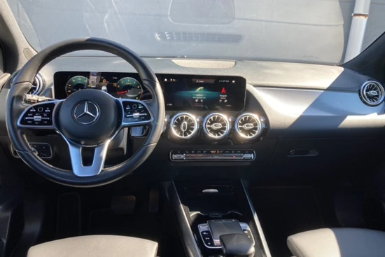 Mercedes-Benz B-Klasse 180 Launch Edition Premium