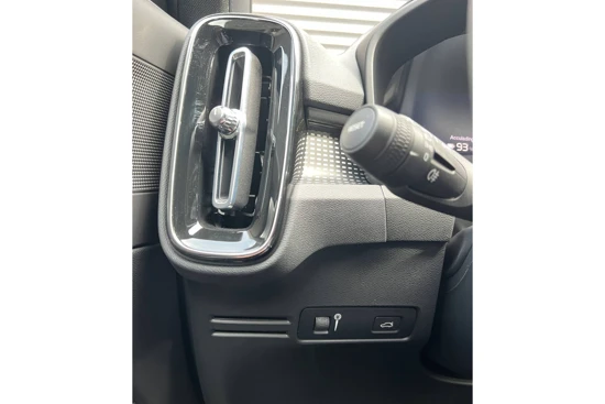 Volvo XC40 RECHARGE TWIN PLUS | PDC CAMERA | NUBUCK | BLIS | EL.BED.ACHTERKLEP