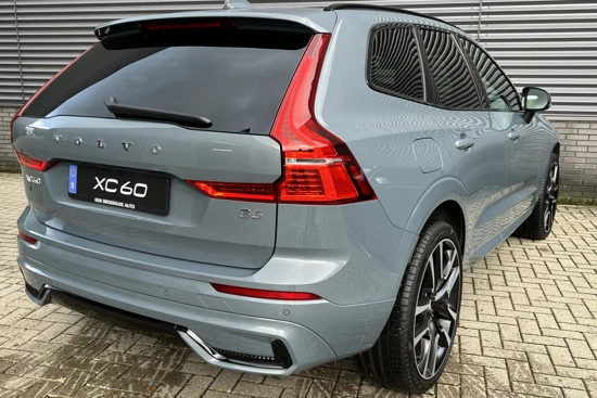 Volvo XC60 B5 GEARTRONIC R-DESIGN | 22INCH | GETINT GLAS | HK AUDIO | PANORAMADAK | MEMORY |