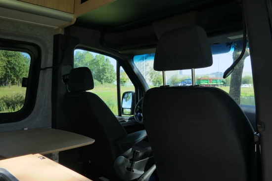 Mercedes-Benz Sprinter Sprinter Leaf Campervan | Luifel | Douche | Zonnepanelen | Vast bed | Carplay/ Android Auto